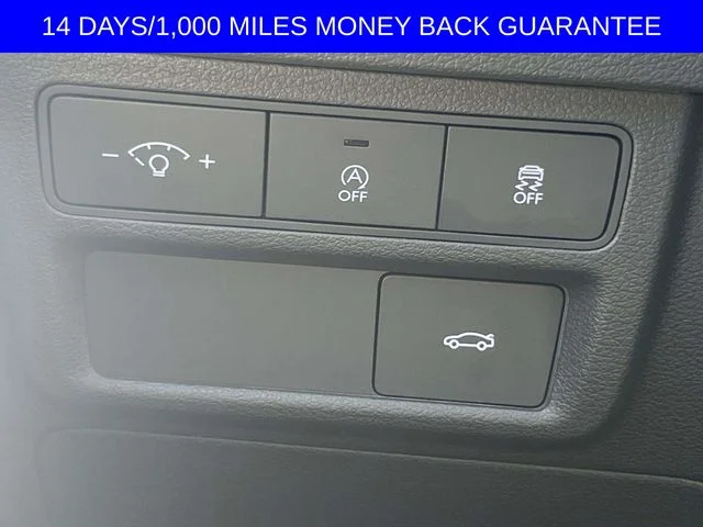 Certified Used 2025 White Hyundai SE image 21