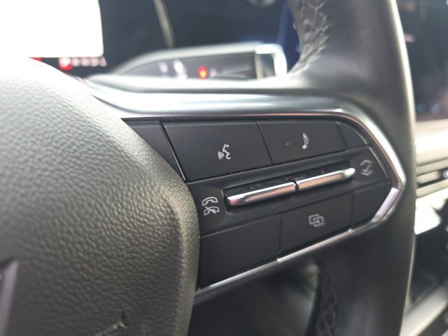 Used 2025 White Chevrolet LT image 20