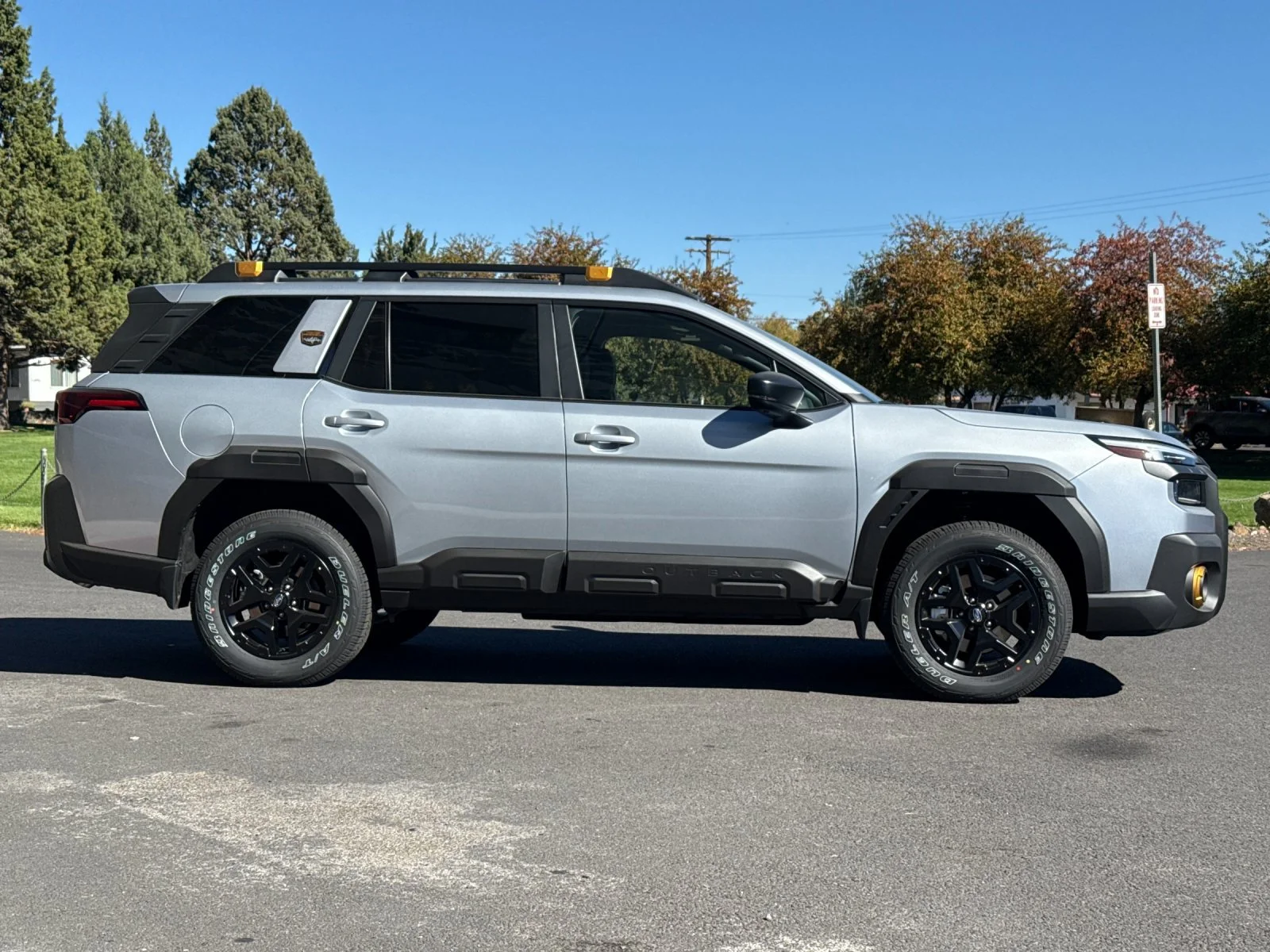 New 2026 ICE SILVER METALLIC Subaru Wilderness image 7