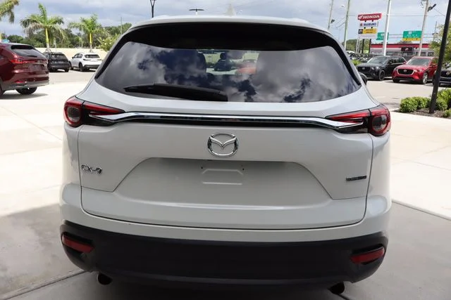 Used 2021 Snowflake White Pearl Mazda Touring image 5