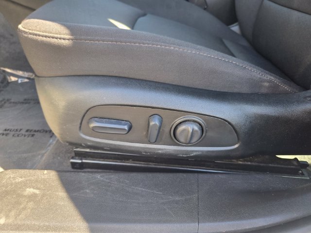 Used 2024 White Chevrolet LT image 12