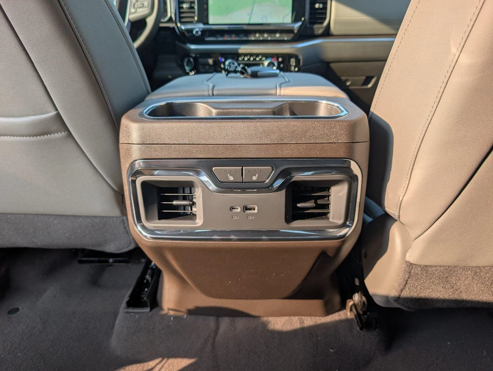 New 2026 Onyx Black GMC SLT image 34
