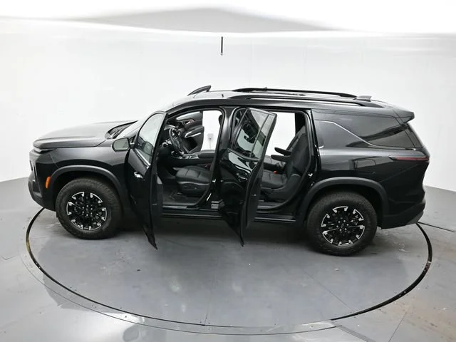 Used 2026 Mosaic Black Metallic Chevrolet Z71 image 43