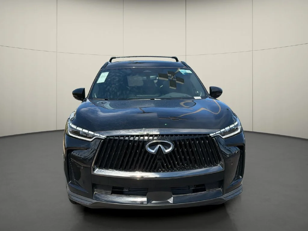 New 2027 MINERAL BLACK INFINITI Autograph AWD image 2