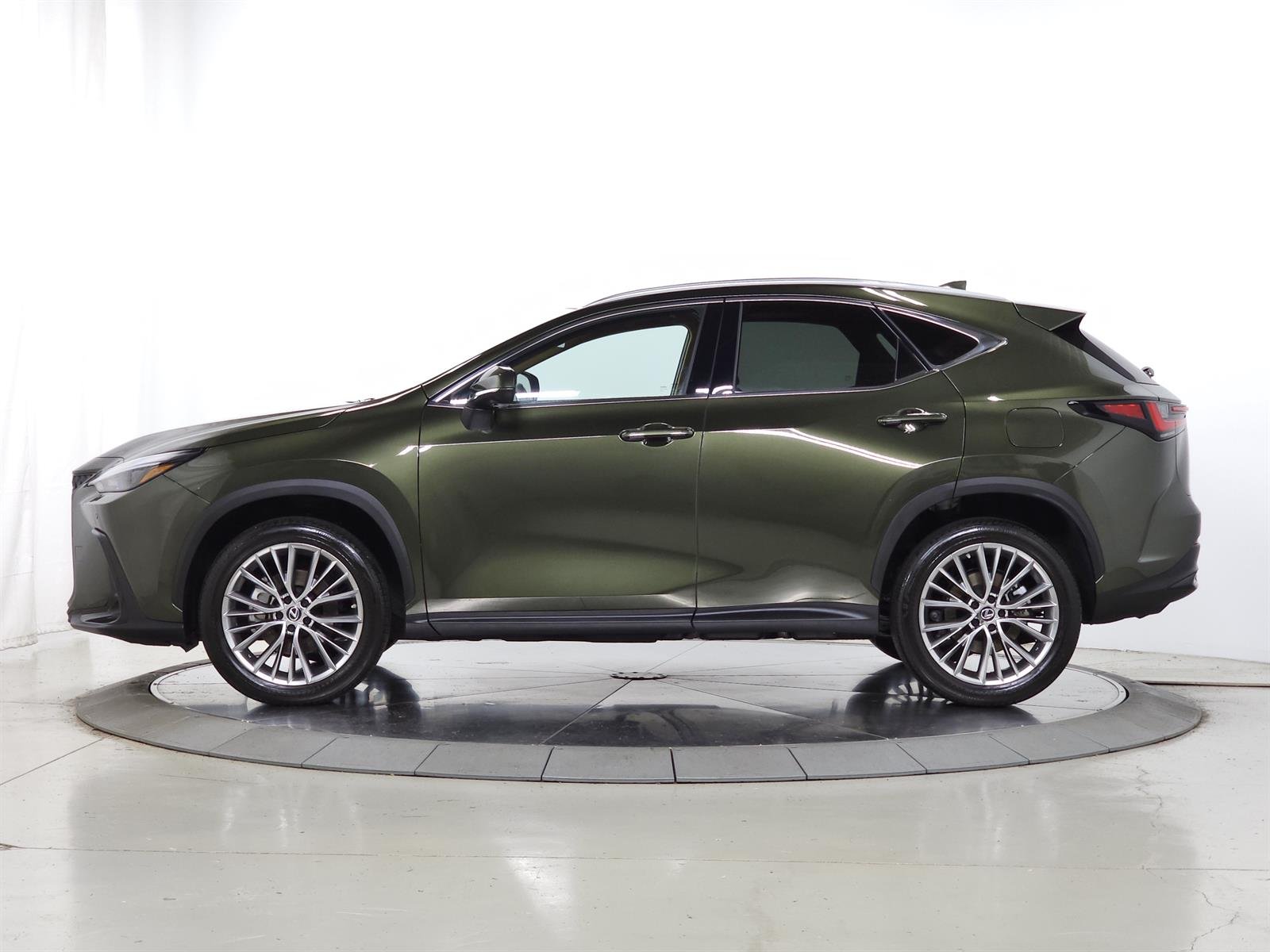 Certified Used 2023 Green Lexus Luxury image 5