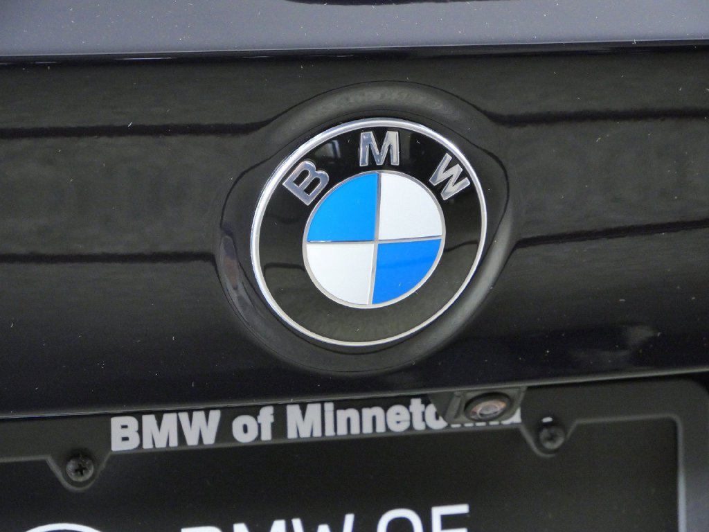 Certified Used 2024 Carbon Black Metallic BMW xDrive30i image 16