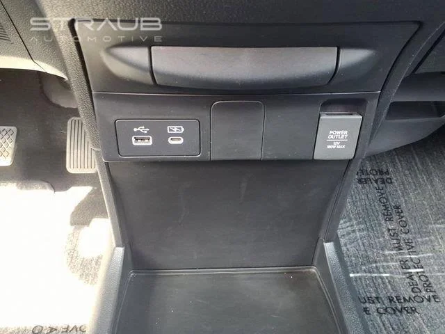 Used 2025 Solar Silver Metallic Honda EX-L image 22