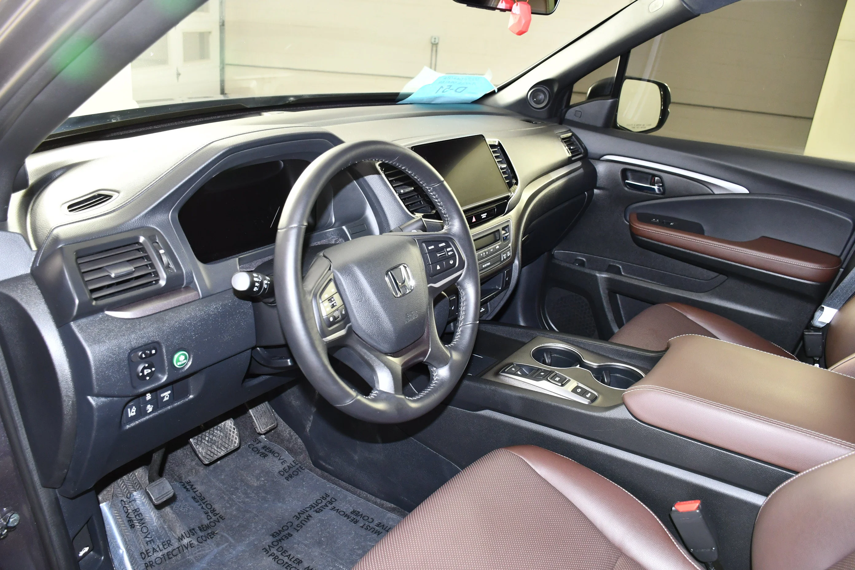 Certified Used 2024 Modern Steel Metallic Honda RTL image 2