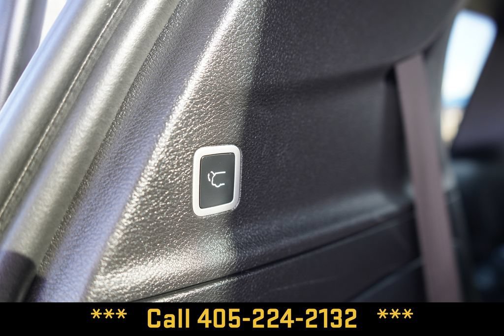 2025 Chrysler Pacifica Select - Photo 26