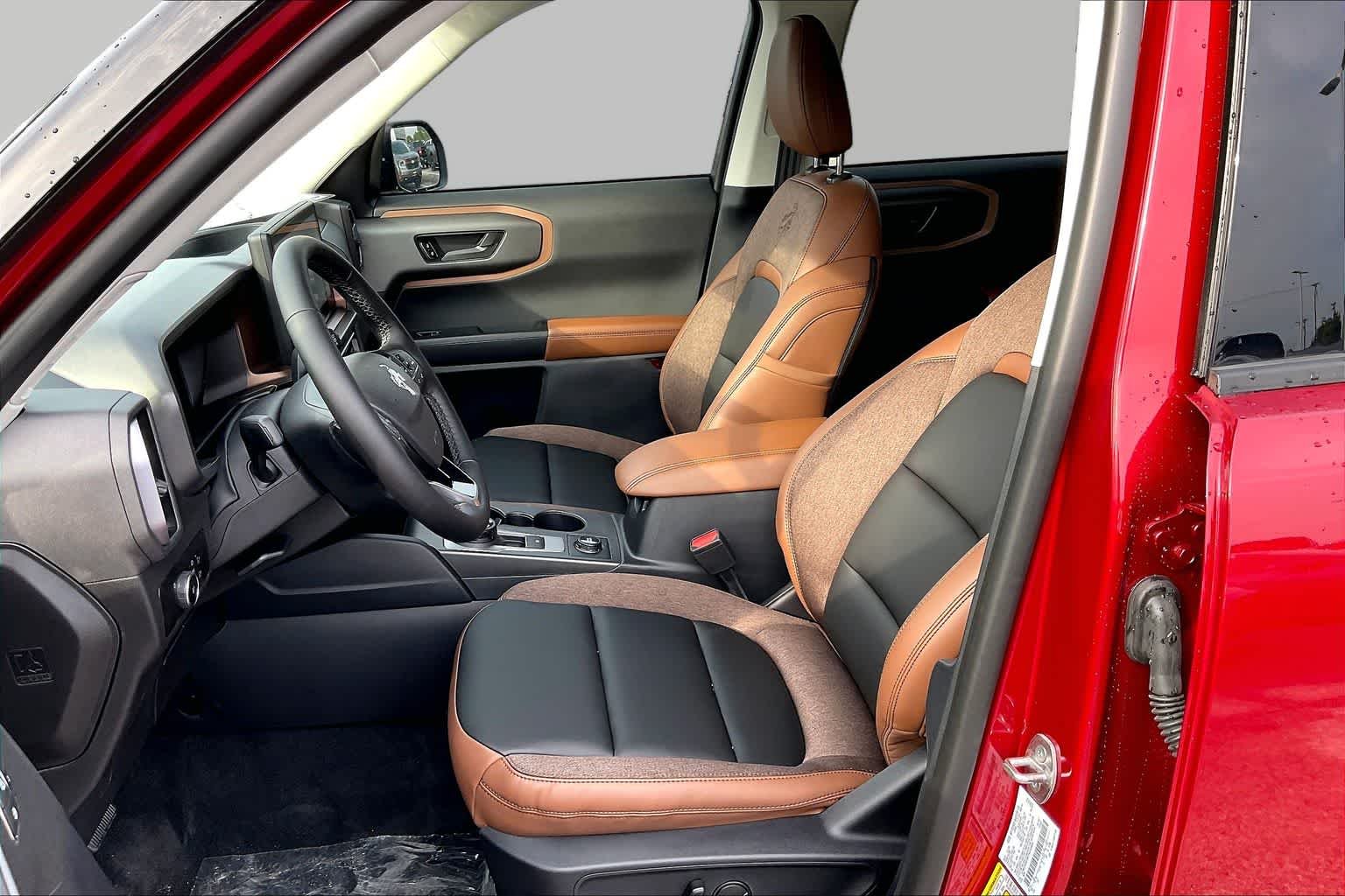 New 2026 Ruby Red Metallic Tinted Clearcoat Ford Outer Banks® image 7