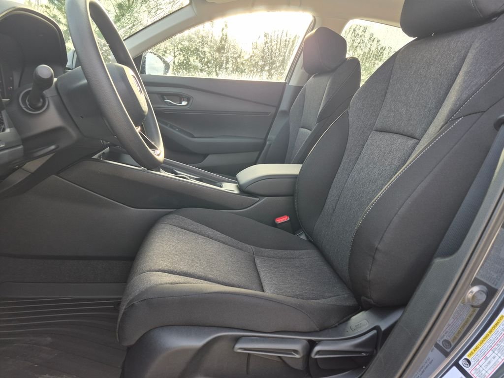 New 2026 Meteorite Gray Metallic Honda LX image 13
