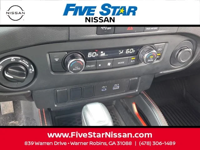 Used 2024  Nissan PRO-4X image 21