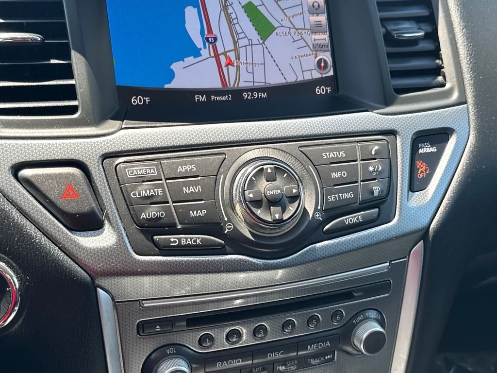 Used 2018 Black Nissan SL image 25