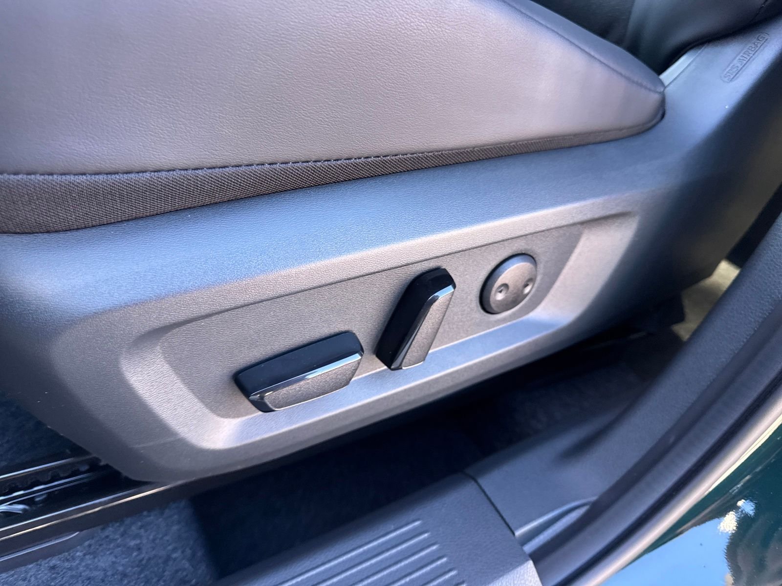 New 2026 Nissan Rogue Dark Armor 4D Sport Utility