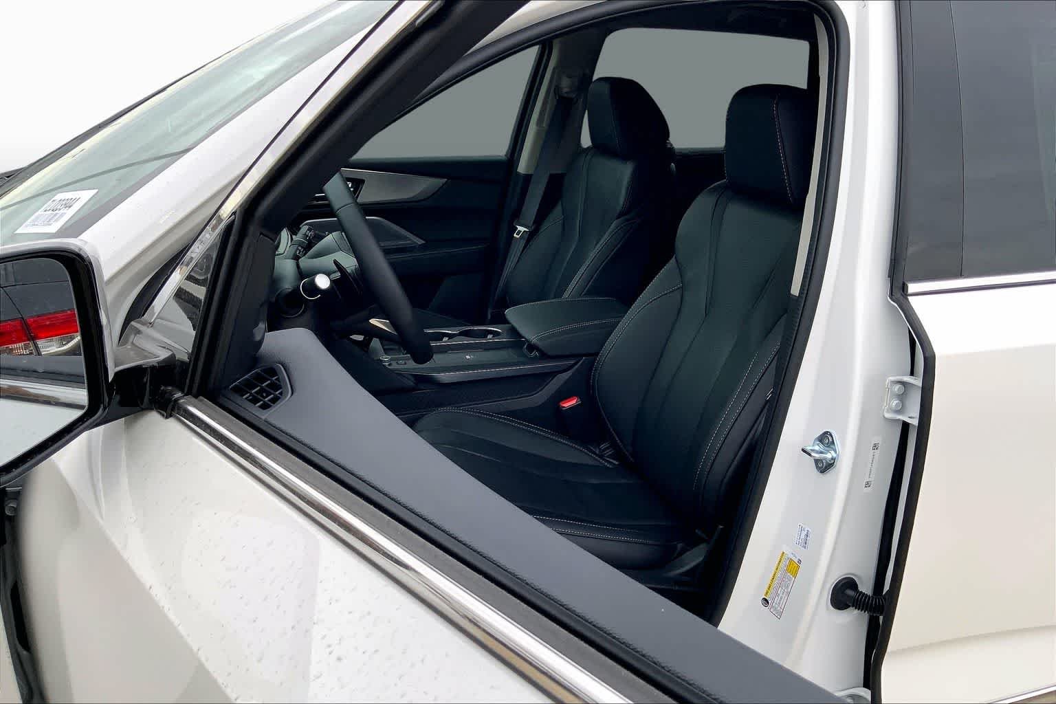 New 2026 Platinum White Pearl Acura w/Technology Package image 9