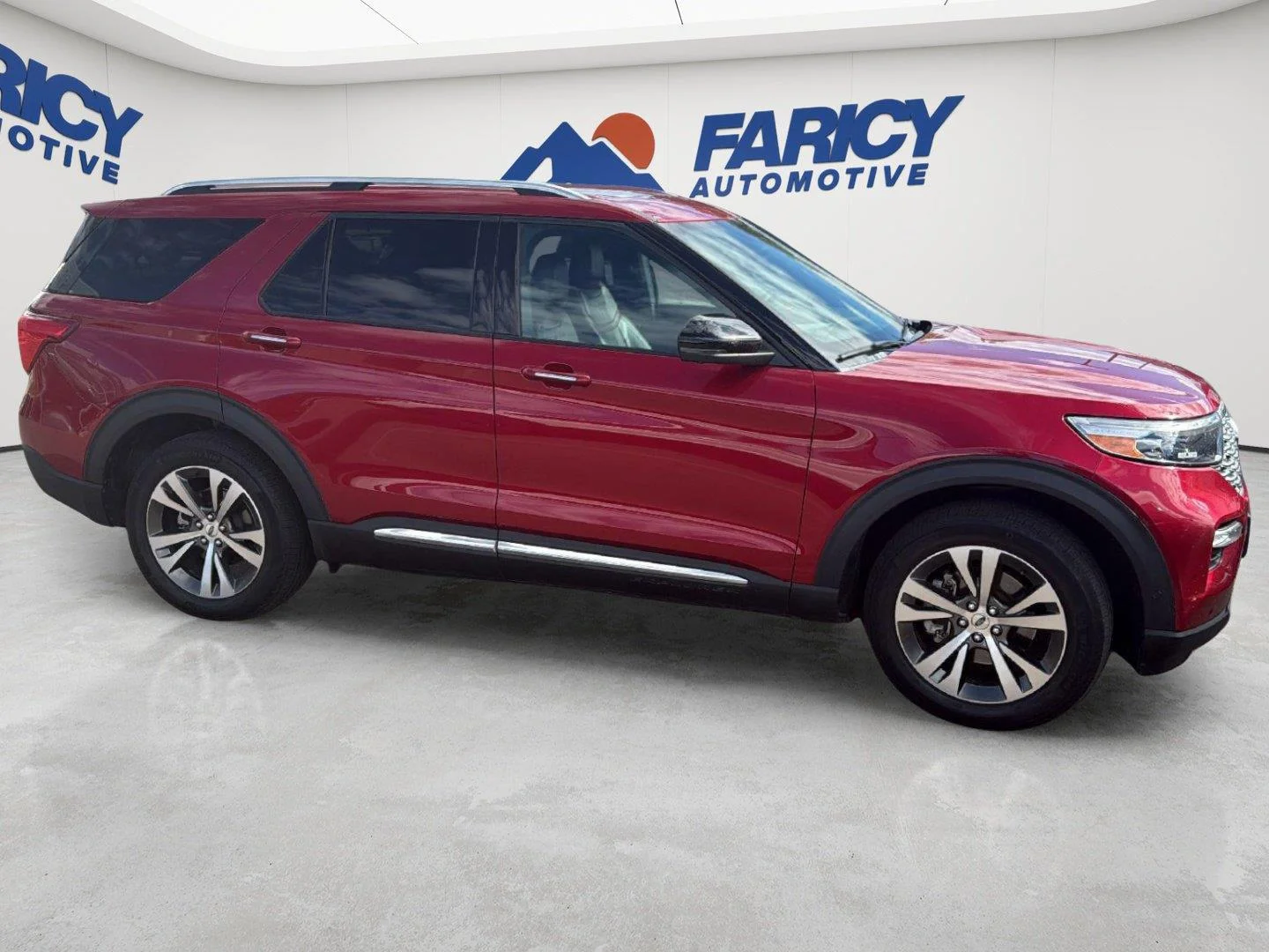 Used 2020 Rapid Red Metallic Tinted Clearcoat Ford Platinum image 4