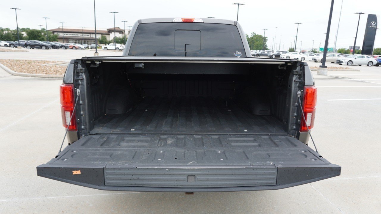 Used 2019 Gray Ford LARIAT image 38