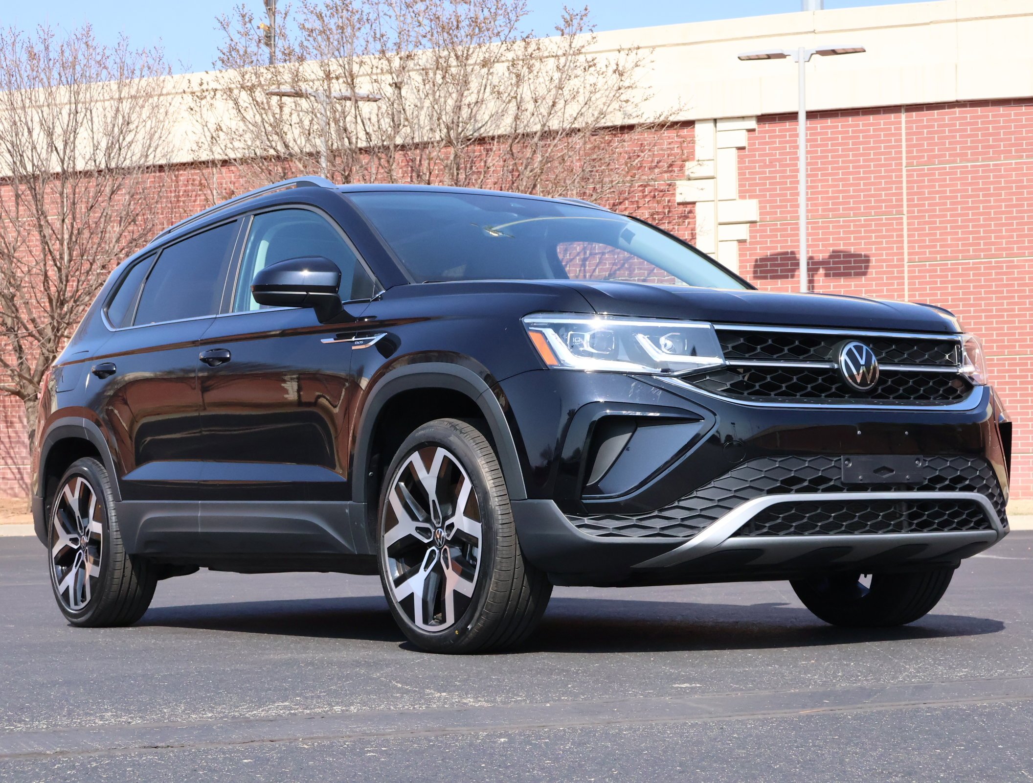 2023 Volkswagen Taos SEL