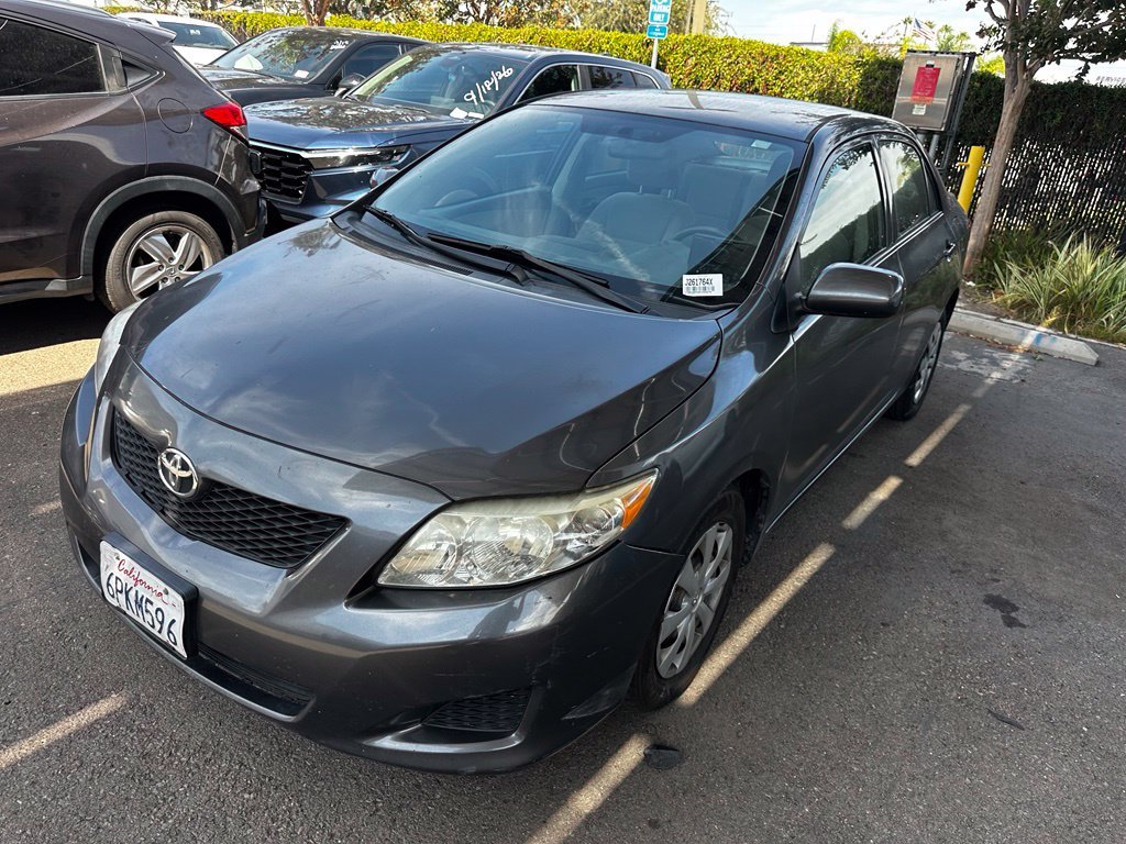 Used 2010  Toyota  image 8
