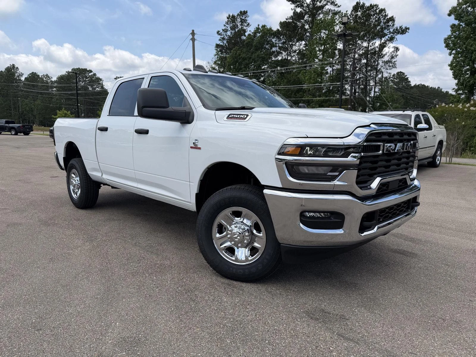 New 2026 Bright White Clear-Coat Exterior Paint RAM Tradesman image 3