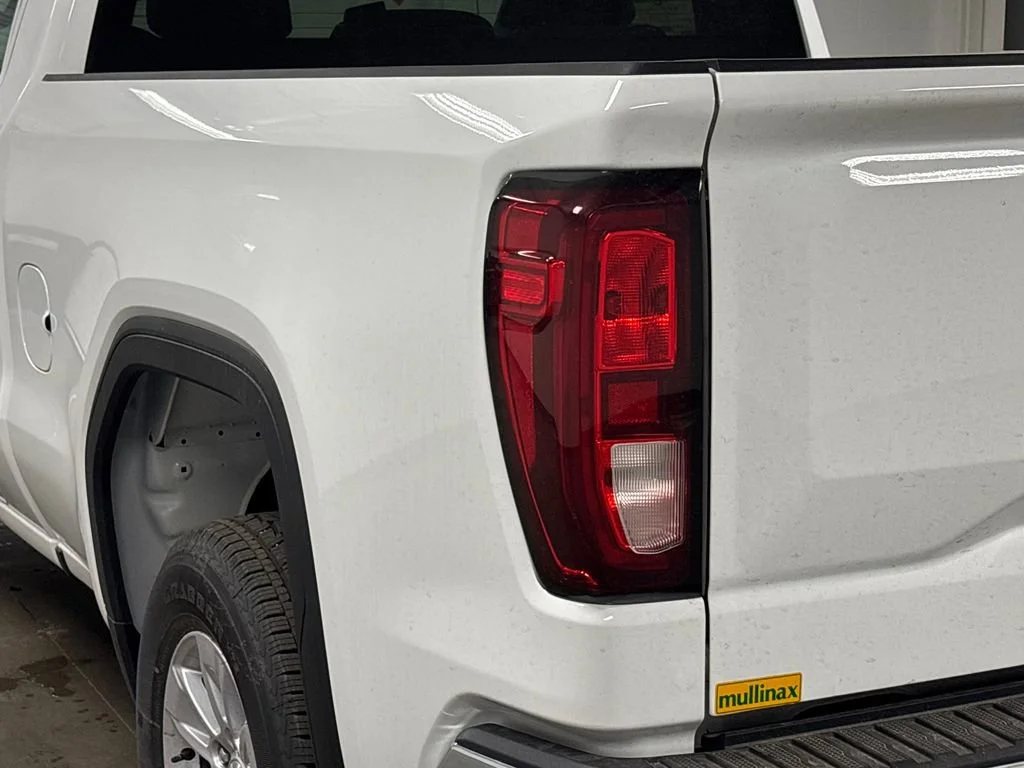 2026 GMC Sierra 1500 Pro - Photo 15