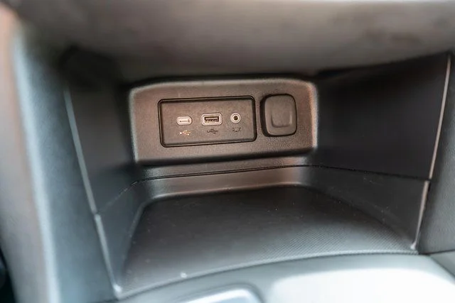 Used 2023 White Chevrolet LT image 31