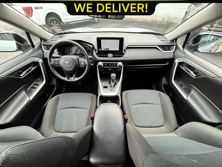 Used 2025 Silver Toyota XLE image 13