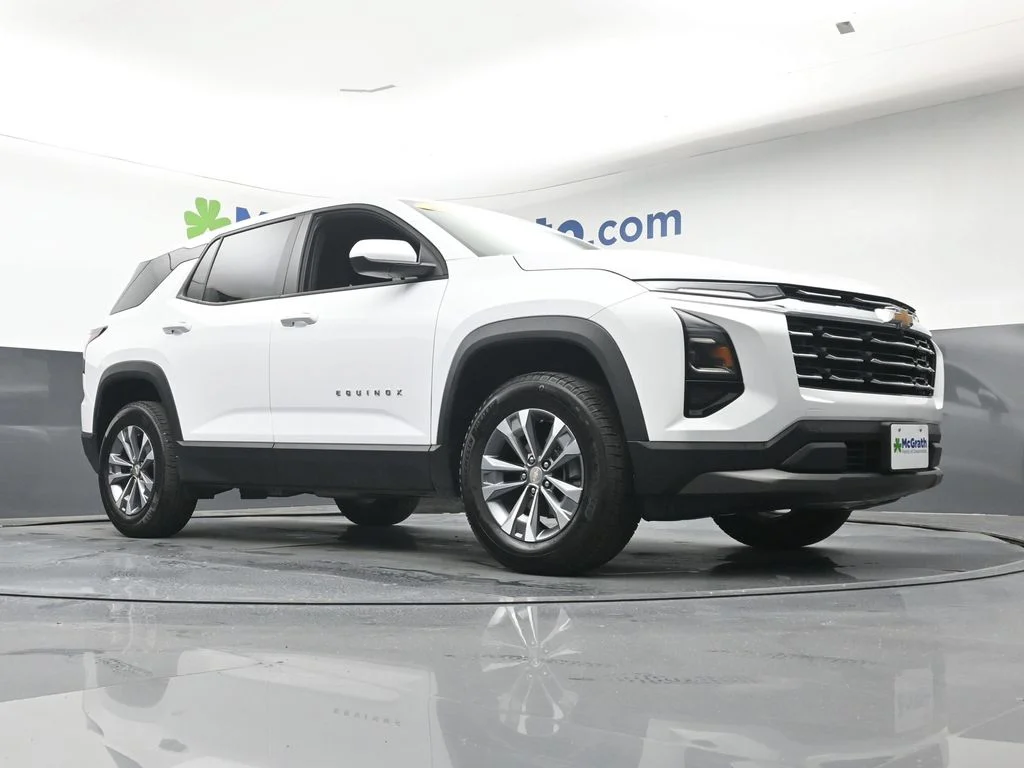 Certified Used 2025 White Chevrolet LT image 26