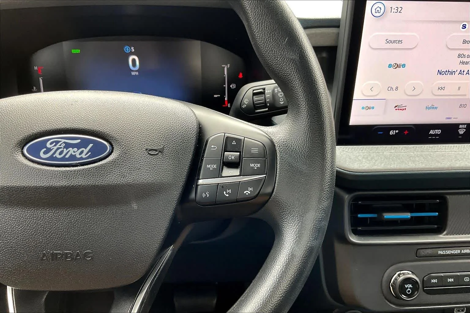 Used 2025 Azure Gray Metallic Tri-Coat Ford XLT image 24