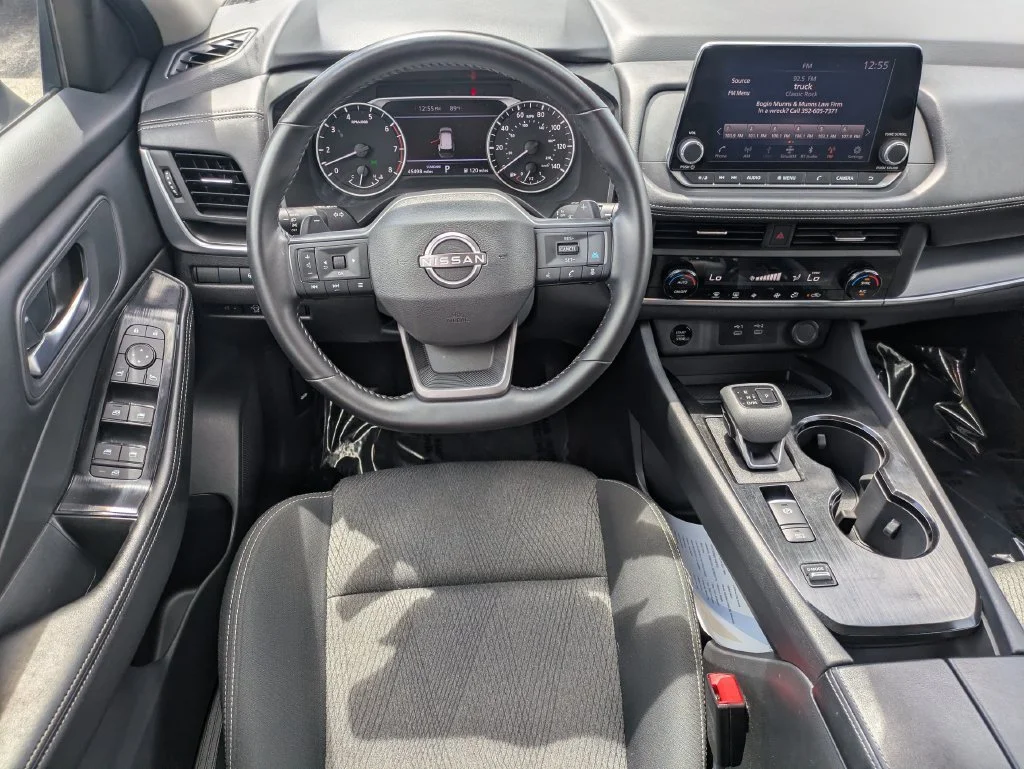Used 2025 Gun Metallic Nissan SV image 16