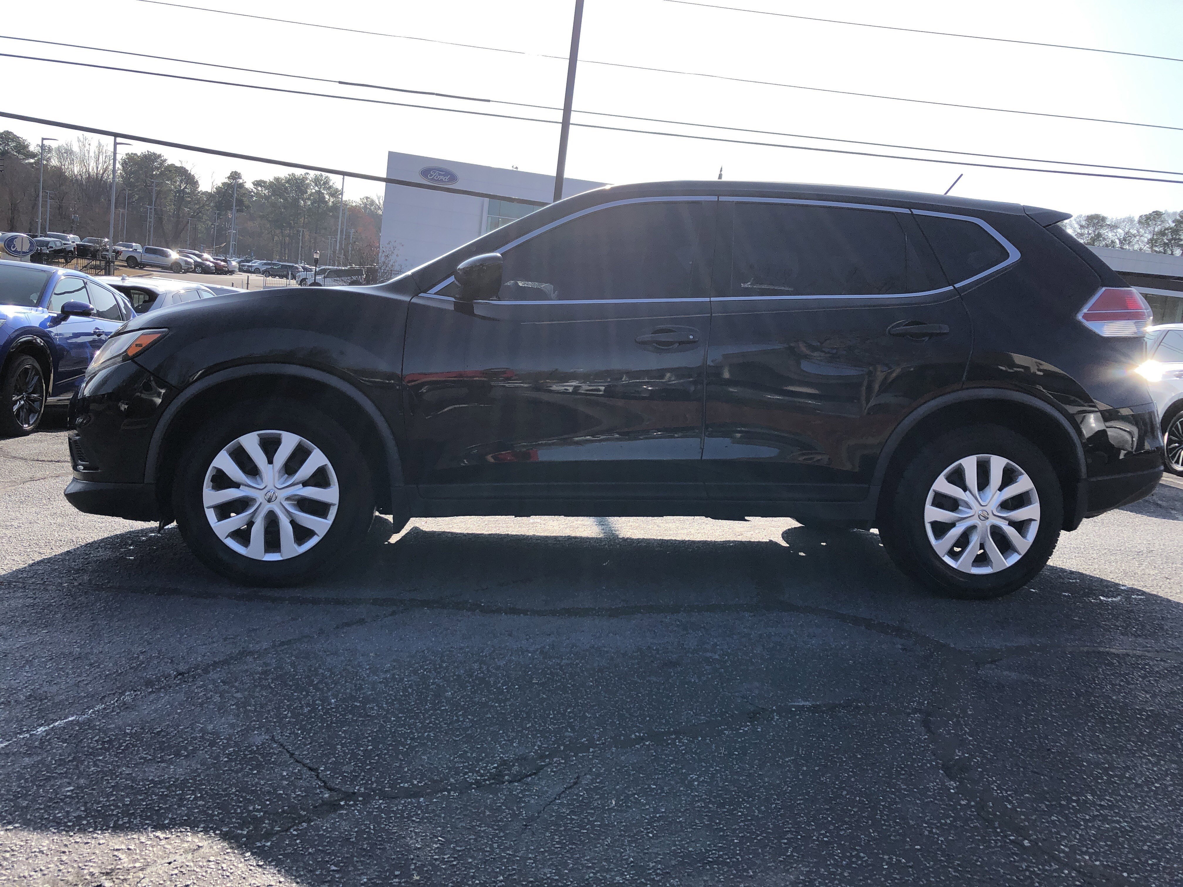 Used 2016 Nissan Rogue S with VIN JN8AT2MT8GW004563 for sale in Chamblee, GA
