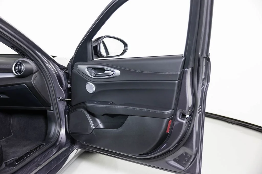 2026 Alfa Romeo Giulia Base - Photo 32