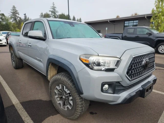 Used 2018  Toyota TRD Off-Road image 3