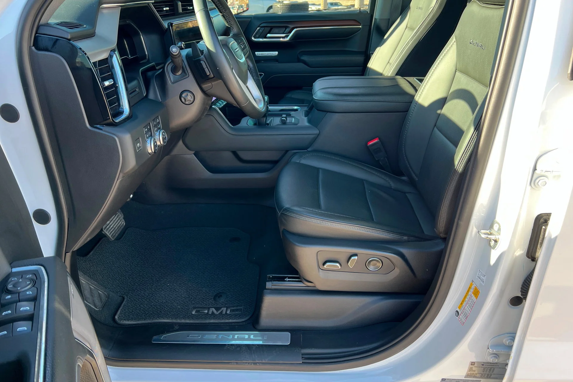 2024 GMC Sierra 1500 Denali Denali - Photo 17