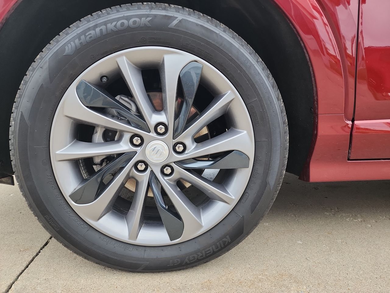 Used 2023 Cinnabar Metallic Buick Select image 10