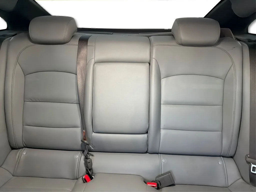Used 2016 Silver Ice Metallic Chevrolet LT image 15