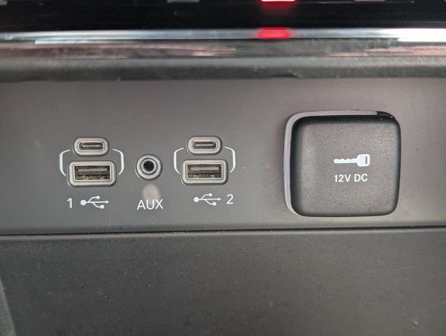 Used 2023 Red Jeep Limited image 21