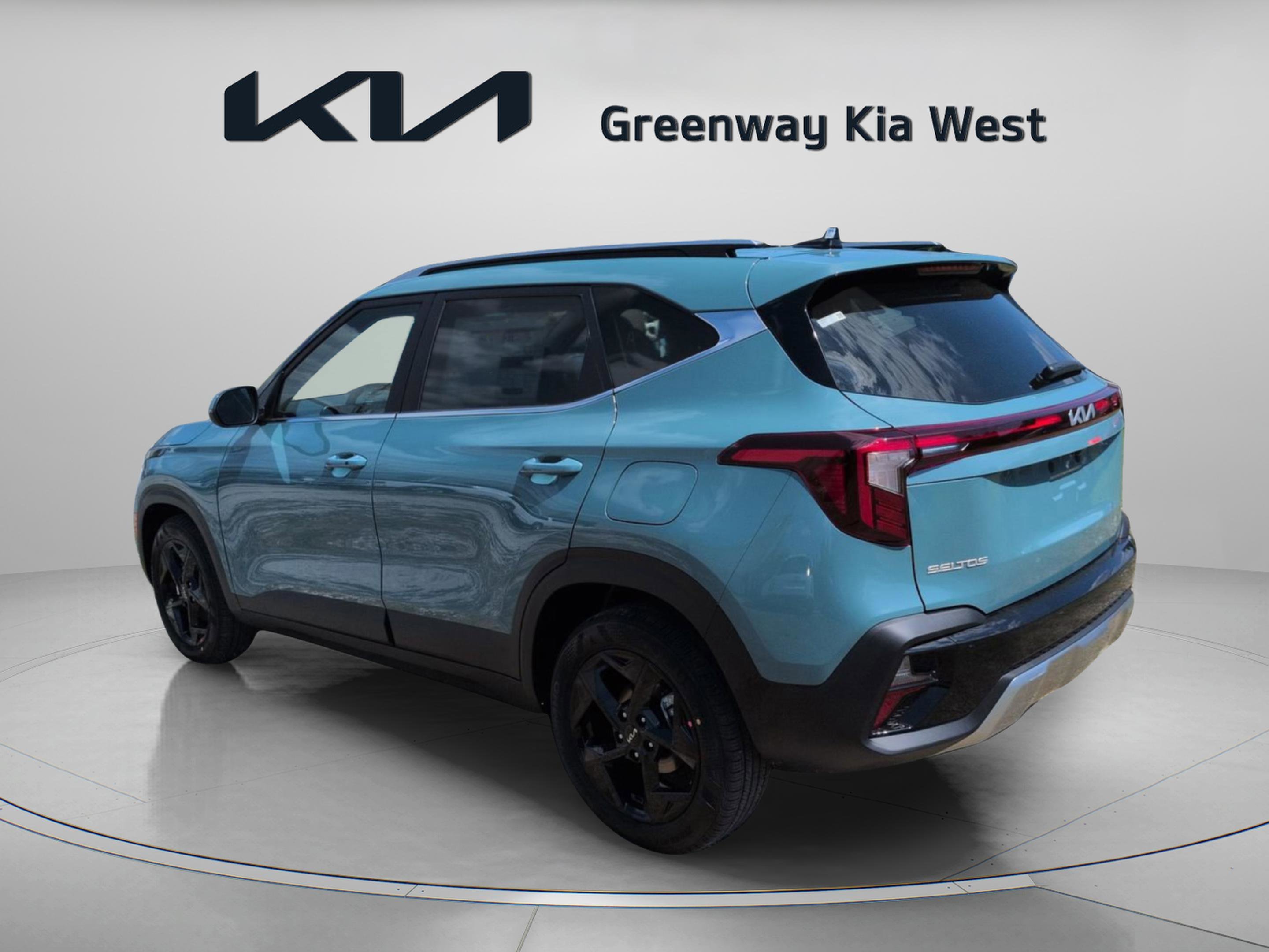 New 2026 Pluton Blue Kia EX image 6