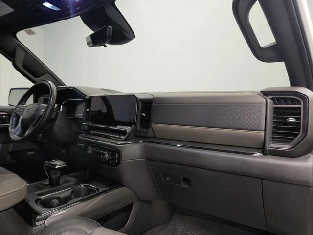Used 2023 White Chevrolet ZR2 image 29