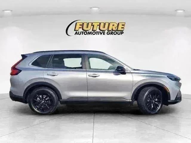 Used 2024 Silver Honda Sport image 3