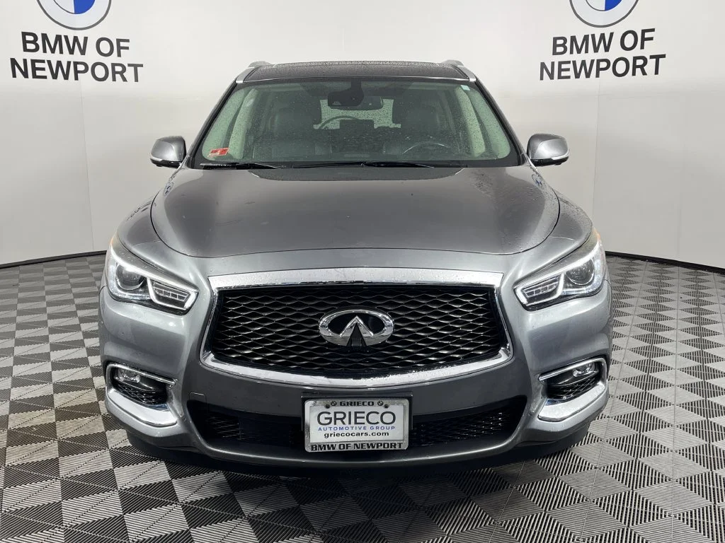 Used 2019 Graphite Shadow INFINITI LUXE image 5