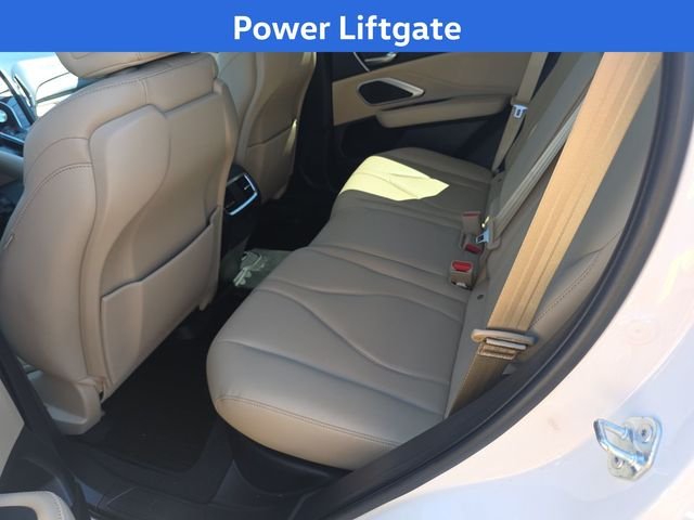 Used 2023 White Acura Base image 3