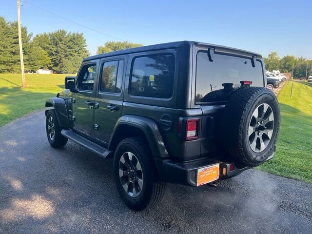 Used 2022 Crystal Metallic Jeep Unlimited Sahara image 5
