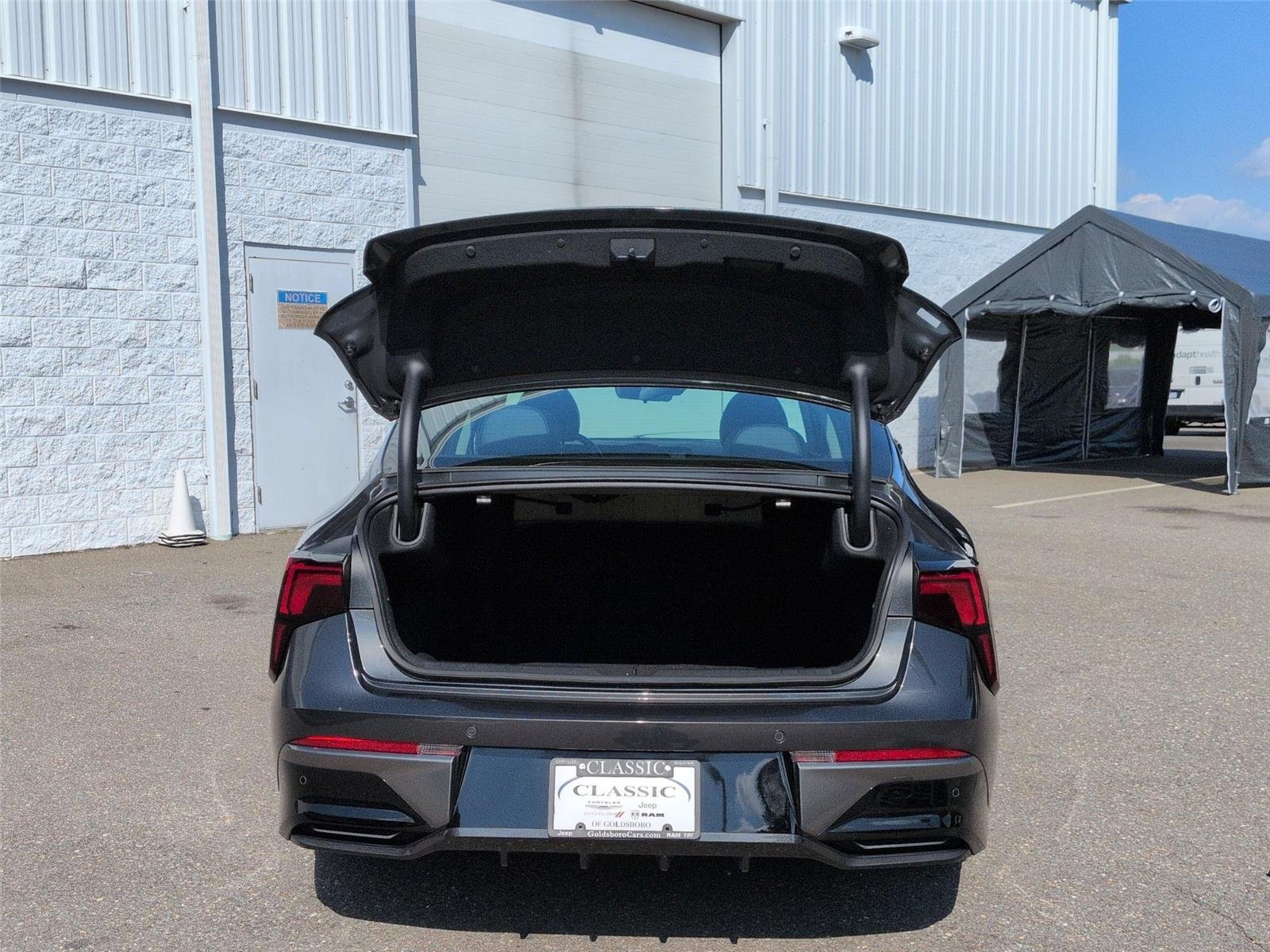 Used 2025 Interstellar Gray Kia EX image 36