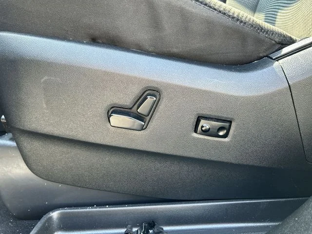 Used 2020 White Dodge SE Plus image 13