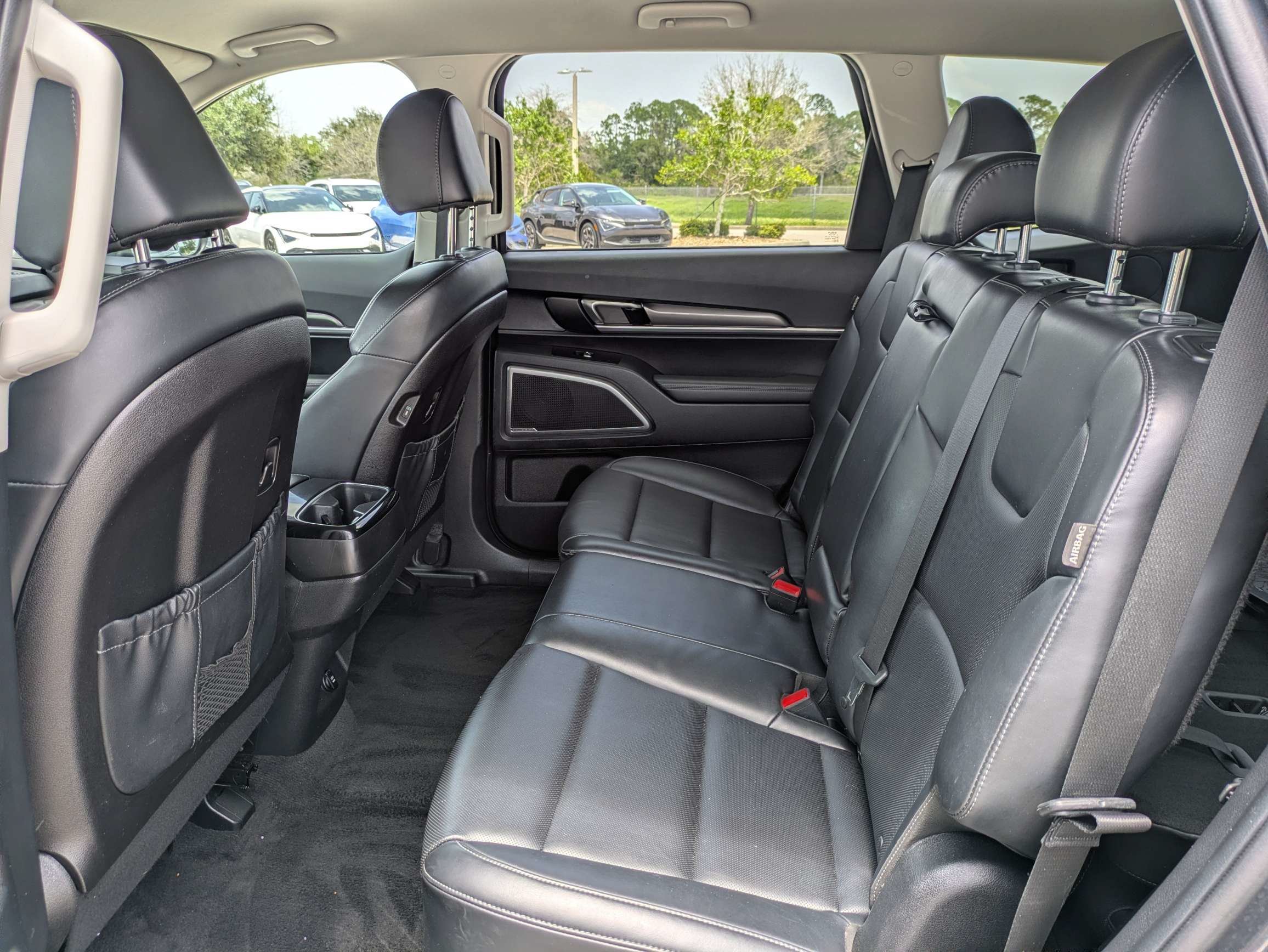 Certified Used 2024 Gravity Gray Kia LX image 16