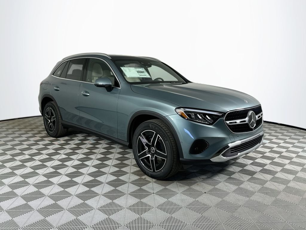 New 2026 Verde Silver Metallic Mercedes-Benz GLC 300 image 1