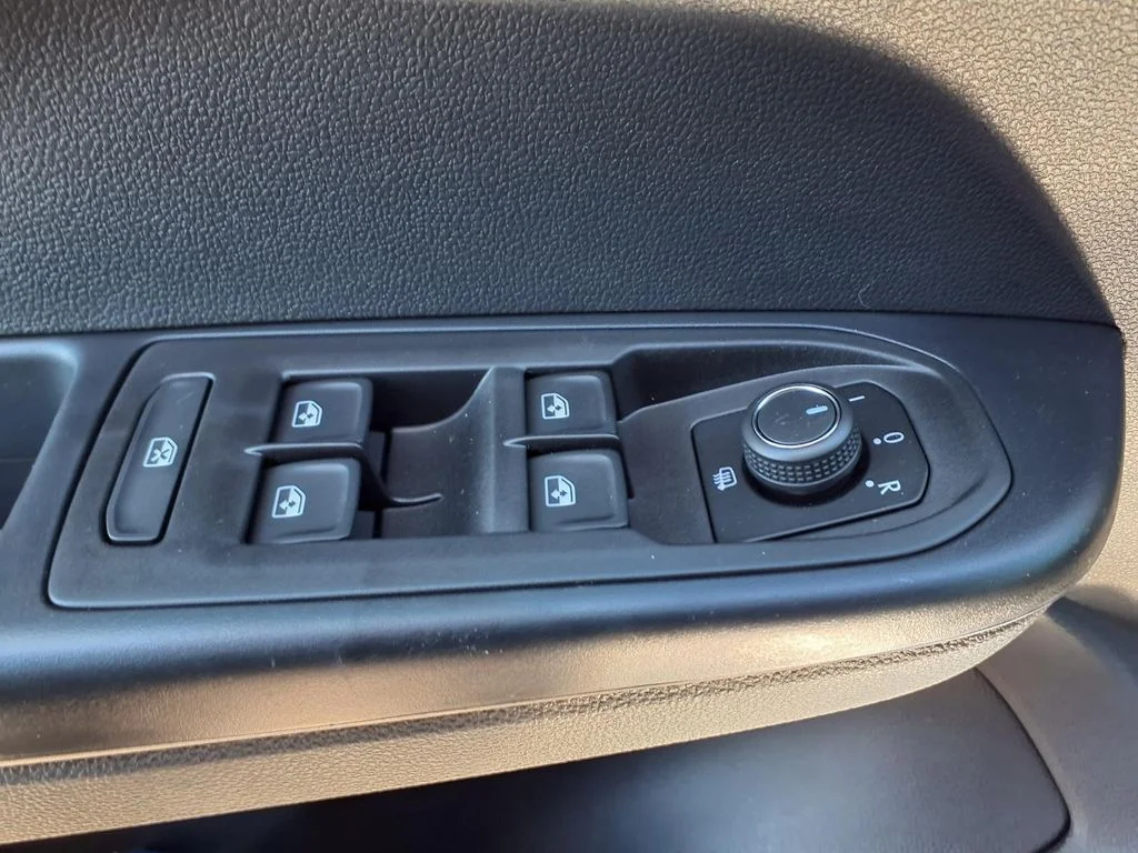 New 2026 Monument Gray Volkswagen 1.5T SEL image 9