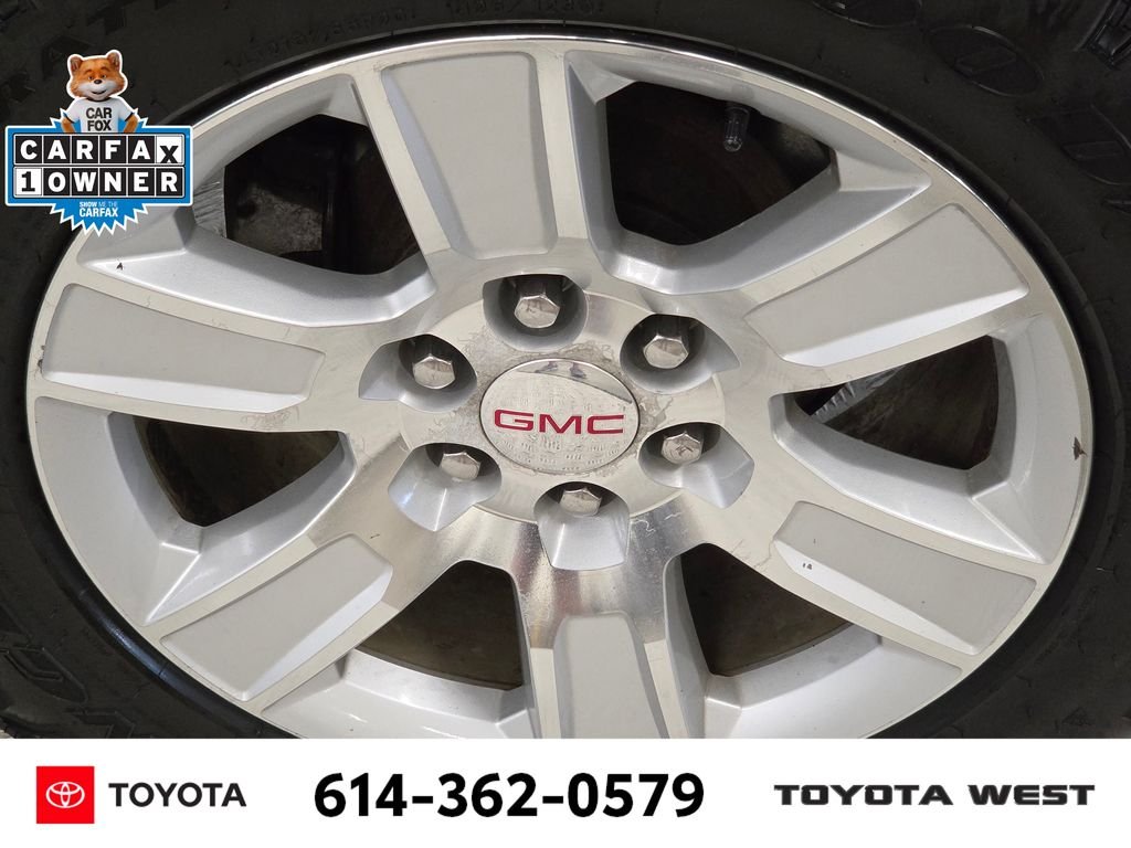 Used 2014 Silver GMC SLE image 12