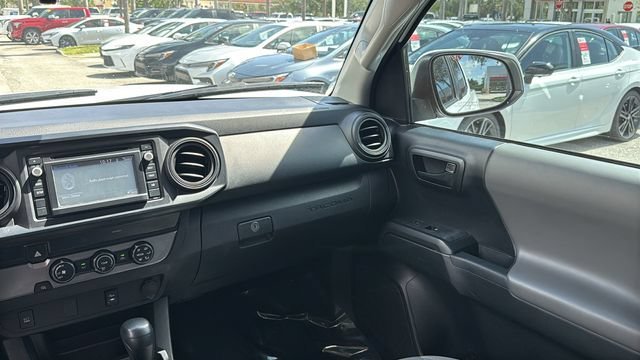 Used 2019 Super White Toyota SR image 14